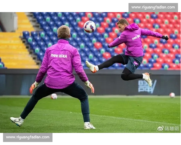 莫陆军对决莫斯巴达:巅峰较量点燃传奇战火再掀史诗风暴怒潮来袭 莫陆军对决莫斯巴达:巅峰较量点燃传奇战火再掀史诗风暴怒潮来袭